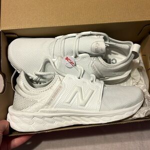 White new Balance fresh foams shoes SOLD